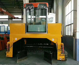 Sistema automatico in lotti della polvere composta del fertilizzante con il silo cinque