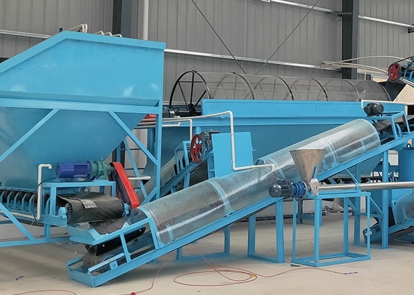 Linea di produzione di fertilizzanti organici Metodo di granulazione umida e ricambi Mescolare i denti per prestazioni ottimali