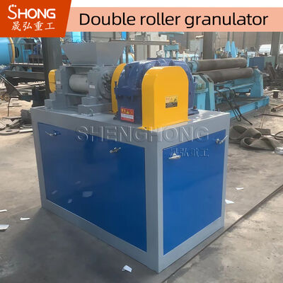 Granulatore di stampa a rulli di 186*300 mm personalizzato con umidità del 2%-5% e potenza di 18,5 kW per la produzione di fertilizzanti